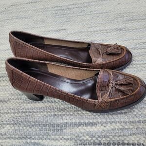 Nine & company brown leather loafers